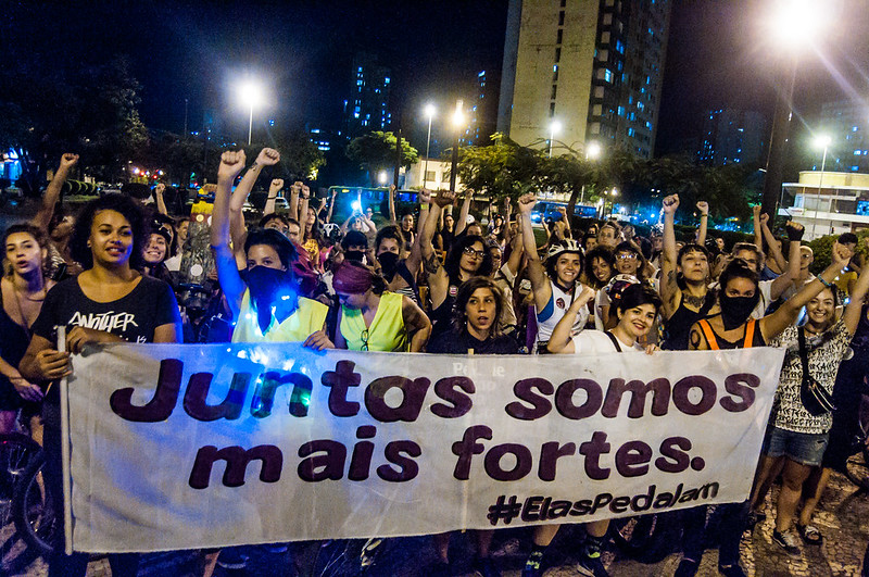 Pedalada Femininja Belo Horizonte MG Foto Mídia Ninja